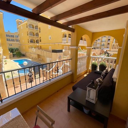 Casa Amarela Guesthouse, Алгорфа Екстер'єр фото