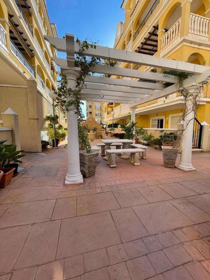 Casa Amarela Guesthouse, Алгорфа Екстер'єр фото
