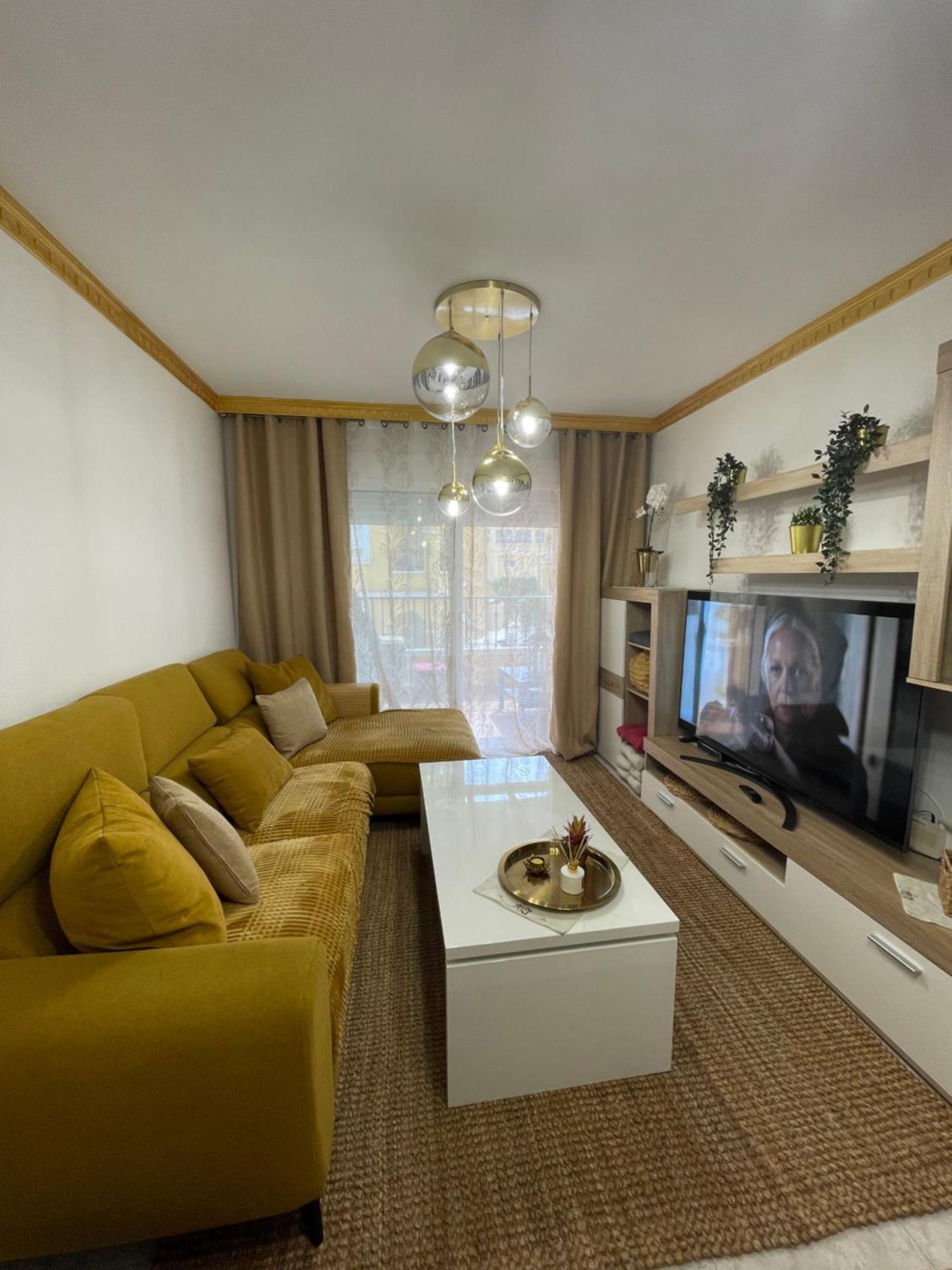 Casa Amarela Guesthouse, Алгорфа Екстер'єр фото